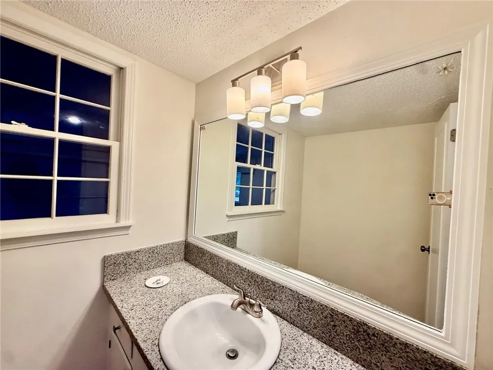 3349 Veracruz Way Decatur, GA 30034