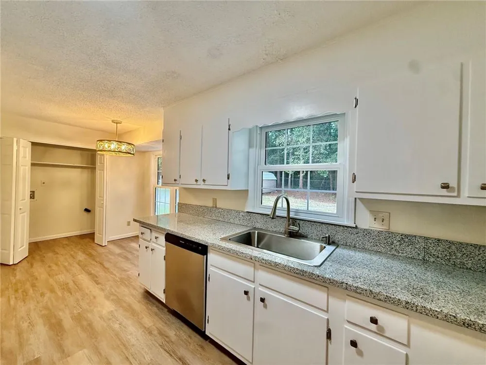 3349 Veracruz Way Decatur, GA 30034