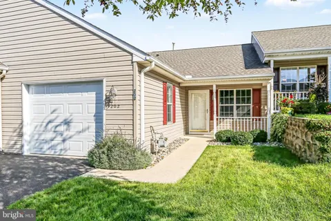 202 EQUINE COVE