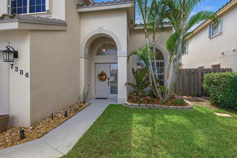 7386 MICHIGAN ISLE ROAD Lake Worth, FL 33467