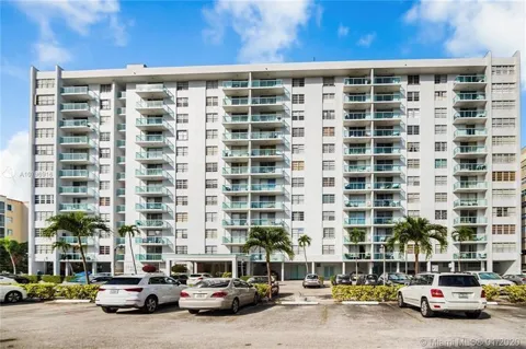2841 NE 163rd Street #1111