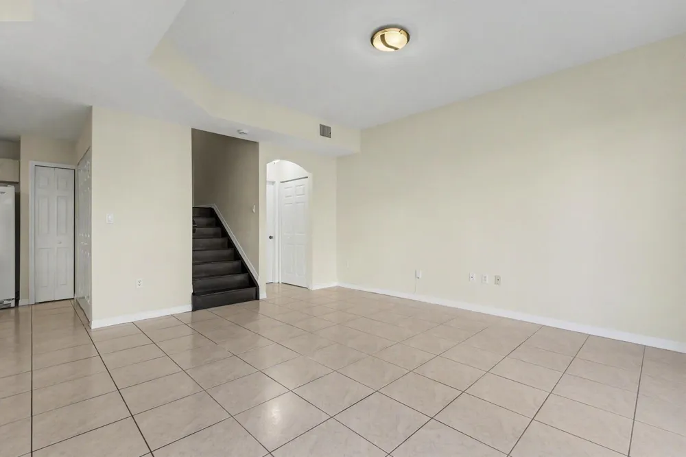 626 SW 106TH AVENUE #1512 Pembroke Pines, FL 33025