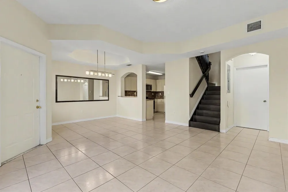 626 SW 106TH AVENUE #1512 Pembroke Pines, FL 33025
