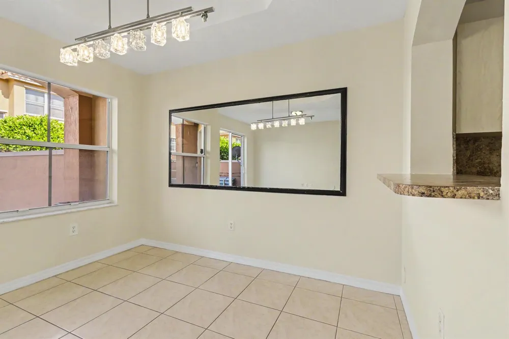 626 SW 106TH AVENUE #1512 Pembroke Pines, FL 33025