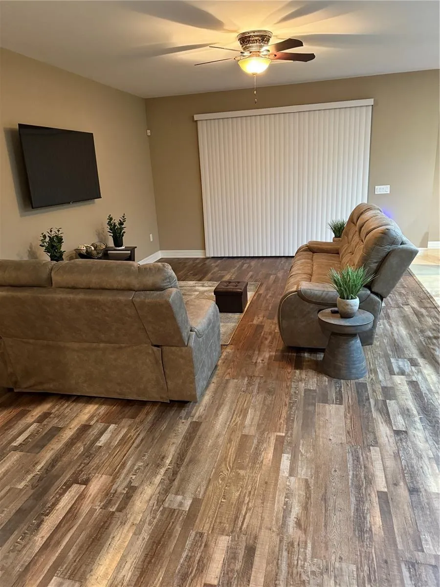 4432 VERMILLION SKY DRIVE Wesley Chapel, FL 33544