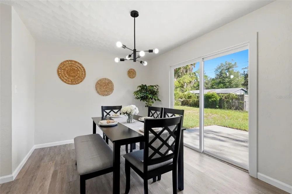 1617 SE 14TH AVENUE Gainesville, FL 32641
