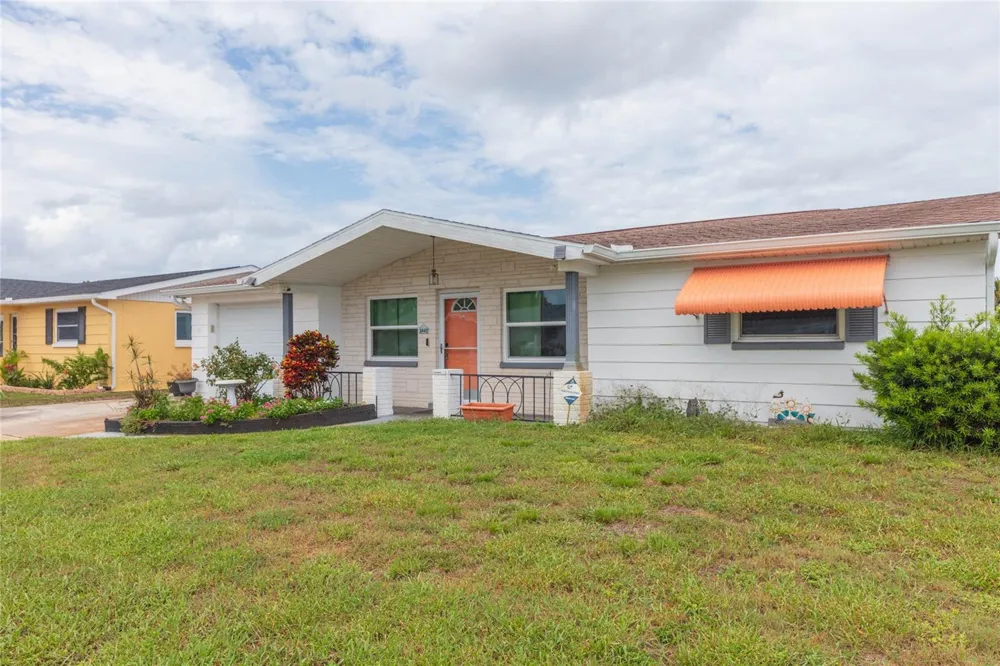 1447 WEYFORD LANE Holiday, FL 34691