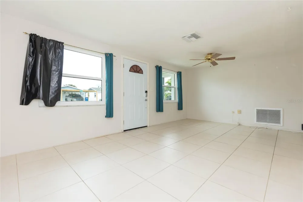 1447 WEYFORD LANE Holiday, FL 34691