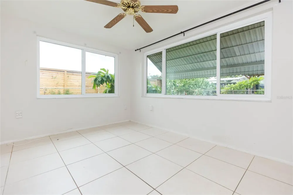 1447 WEYFORD LANE Holiday, FL 34691
