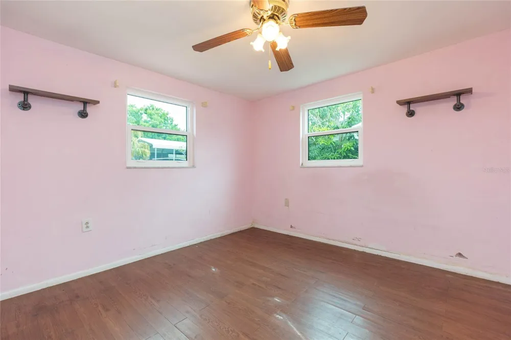 1447 WEYFORD LANE Holiday, FL 34691