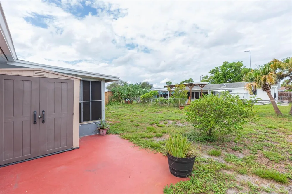 1447 WEYFORD LANE Holiday, FL 34691