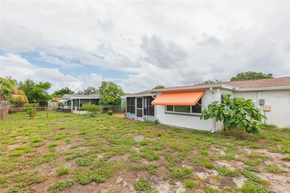 1447 WEYFORD LANE Holiday, FL 34691