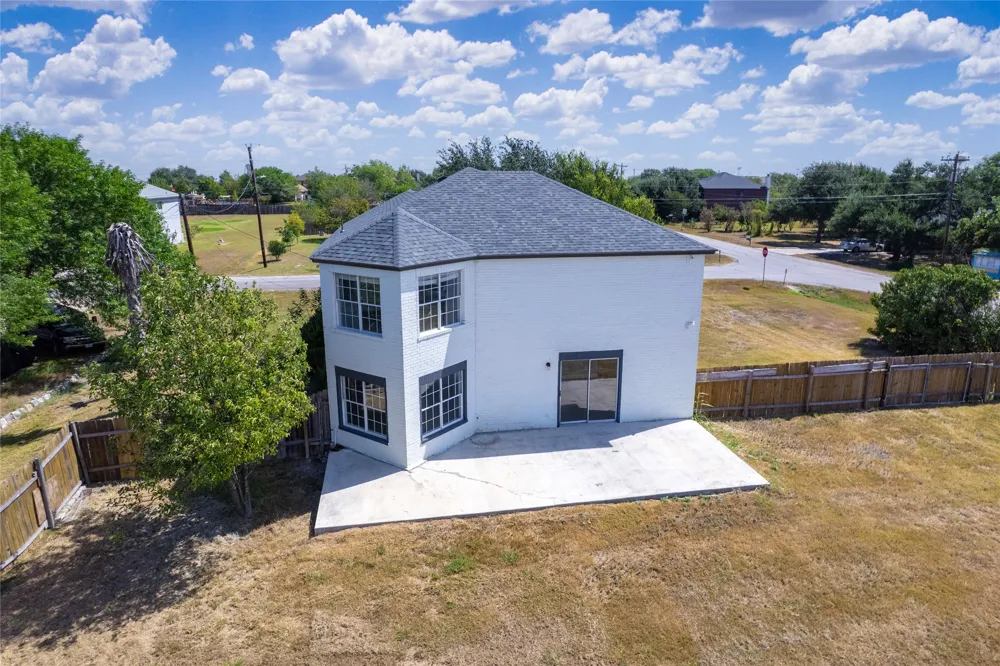 3000 Ridgemont Lane Kyle, TX 78640