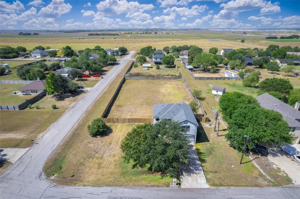 3000 Ridgemont Lane Kyle, TX 78640