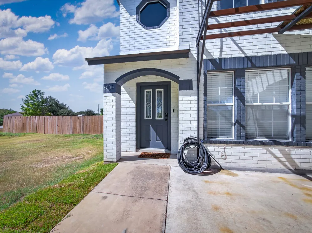 3000 Ridgemont Lane Kyle, TX 78640