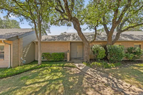 5737 Scout Island Circle