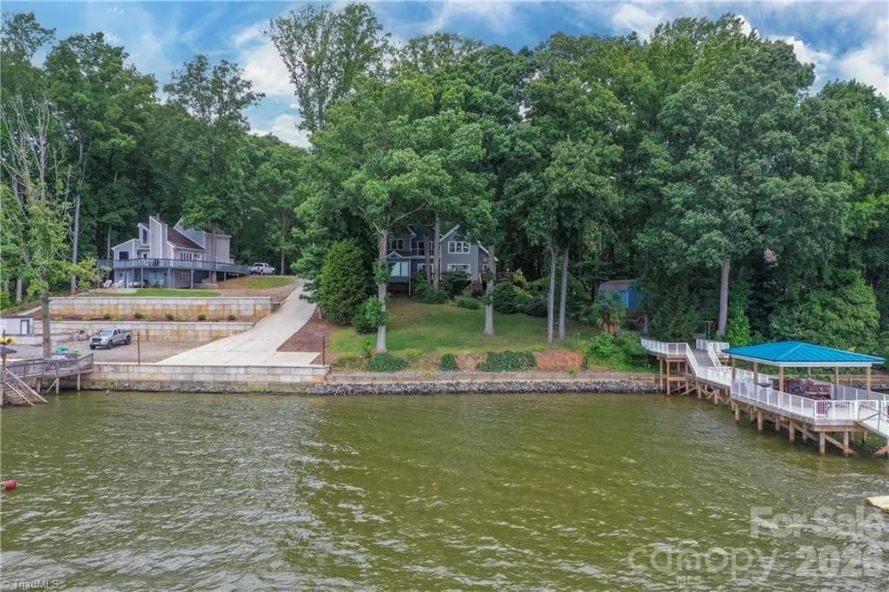 144 Riverside Court Lexington, NC 27292