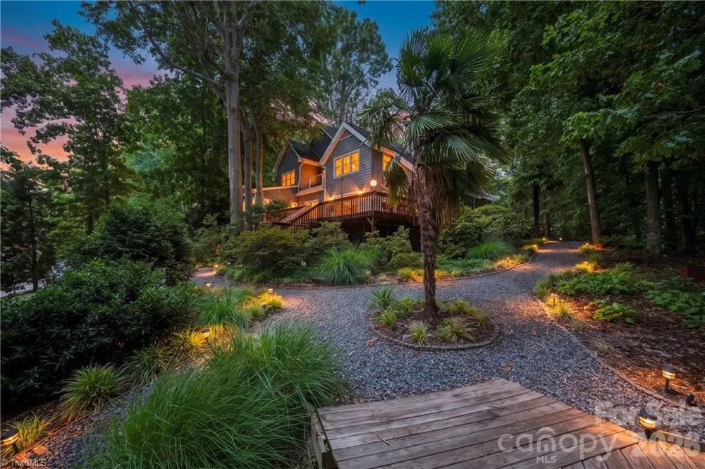 144 Riverside Court Lexington, NC 27292