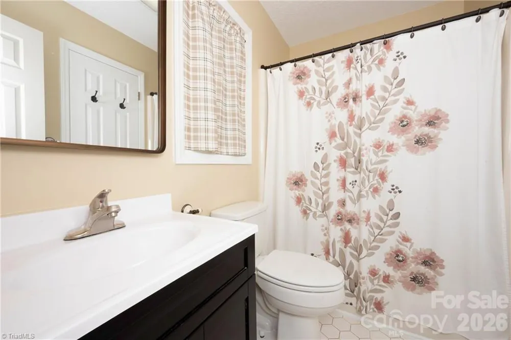 144 Riverside Court Lexington, NC 27292