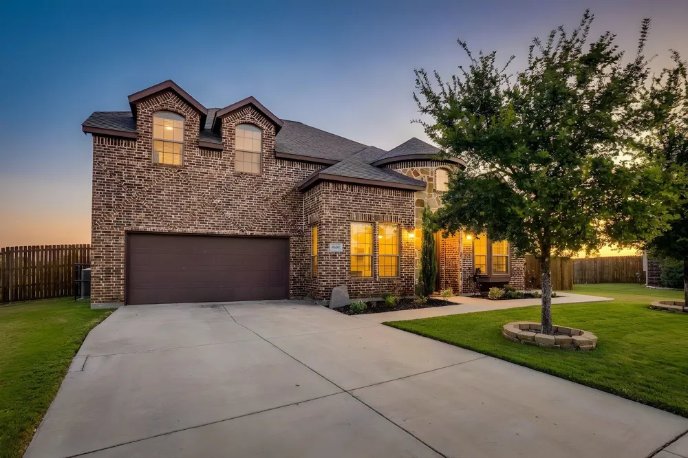 4604 Brookside Drive Denton, TX 76226