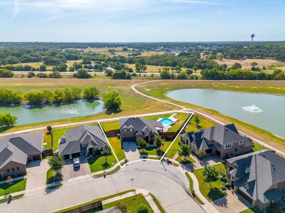 4604 Brookside Drive Denton, TX 76226