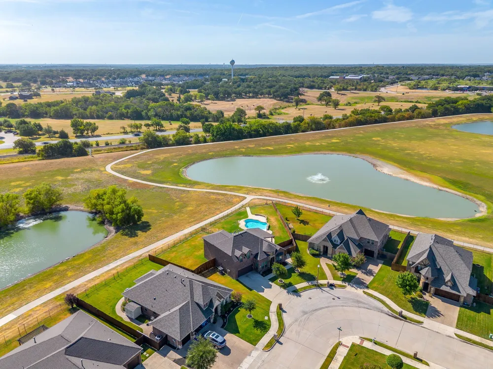 4604 Brookside Drive Denton, TX 76226