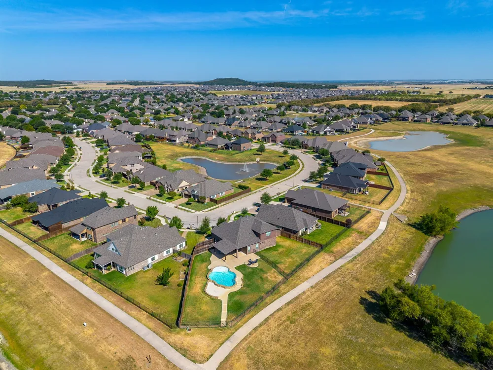 4604 Brookside Drive Denton, TX 76226