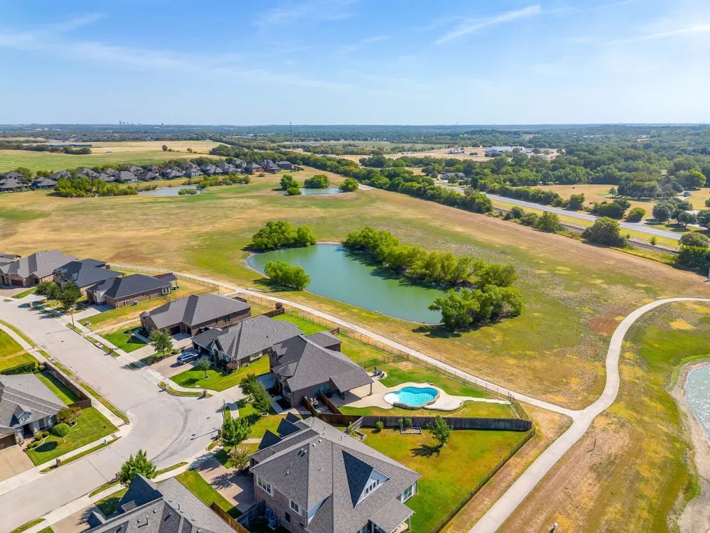 4604 Brookside Drive Denton, TX 76226