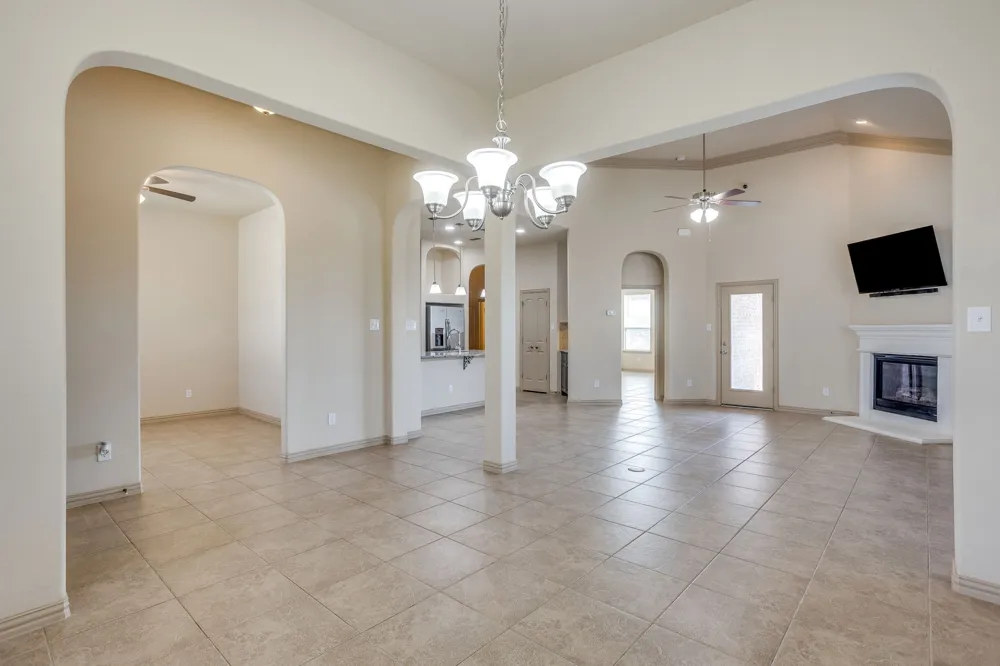 4604 Brookside Drive Denton, TX 76226