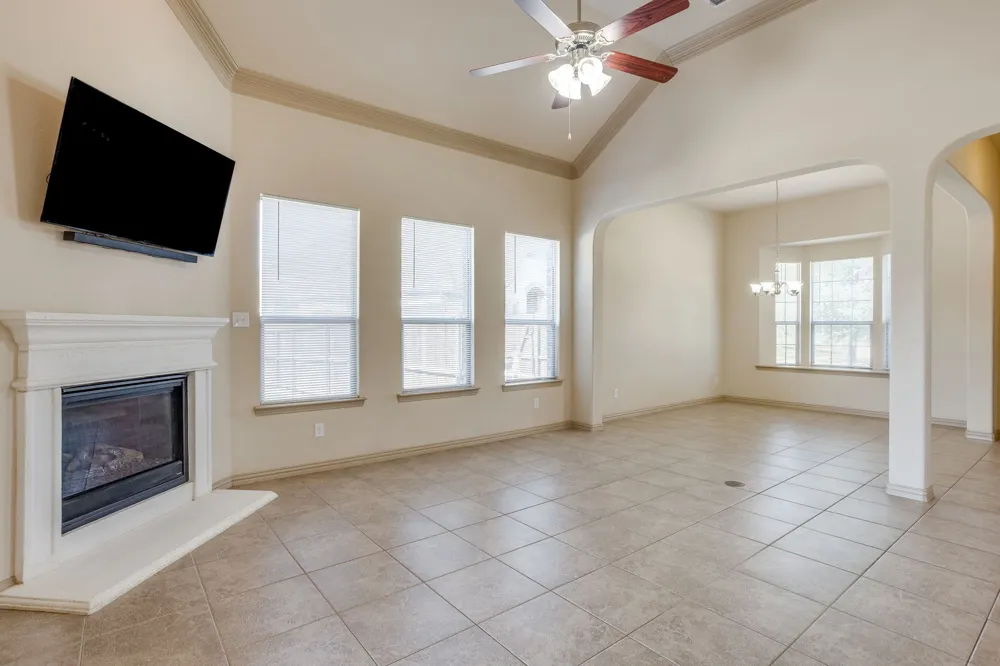 4604 Brookside Drive Denton, TX 76226