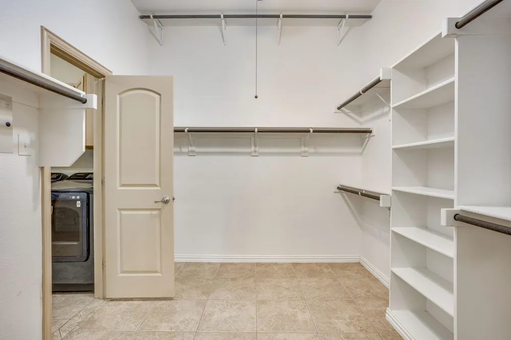 4604 Brookside Drive Denton, TX 76226
