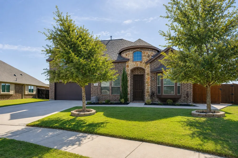 4604 Brookside Drive Denton, TX 76226