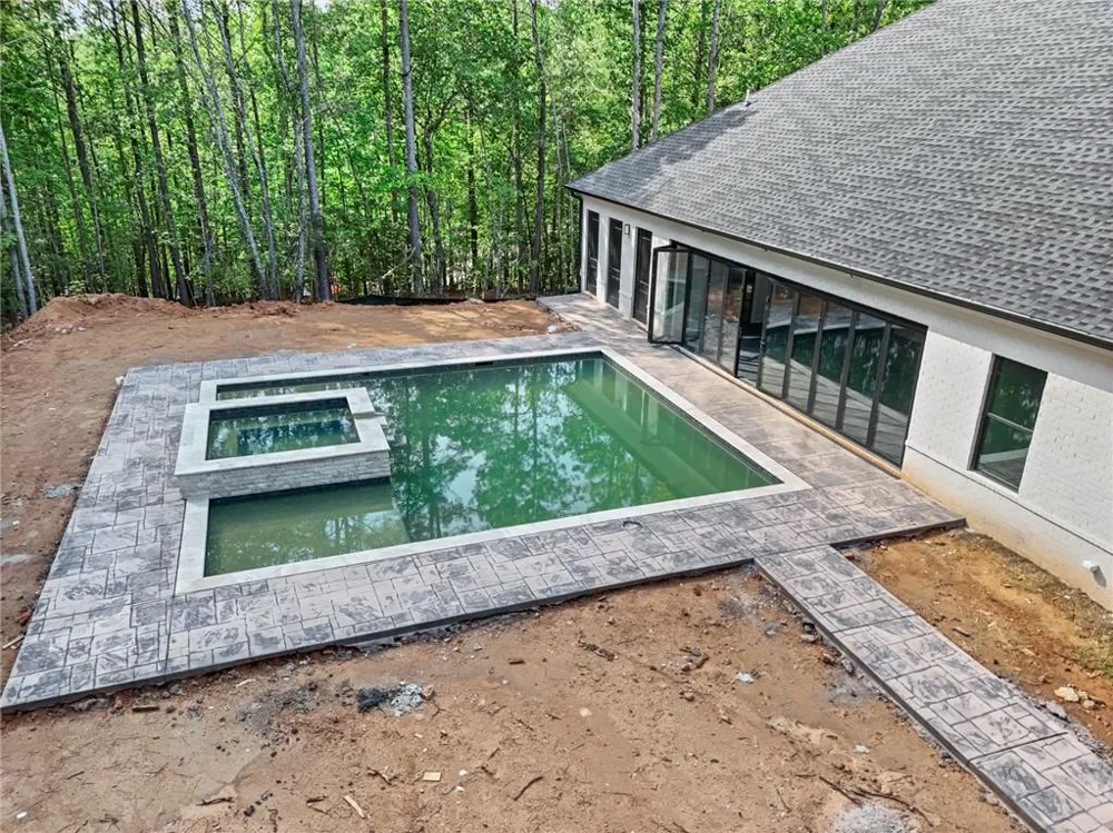 9800 Cedar Grove Road Chattahoochee Hills, GA 30213