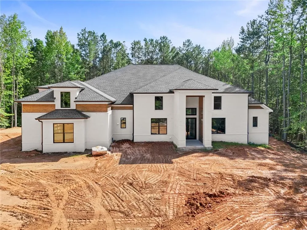 9800 Cedar Grove Road Chattahoochee Hills, GA 30213