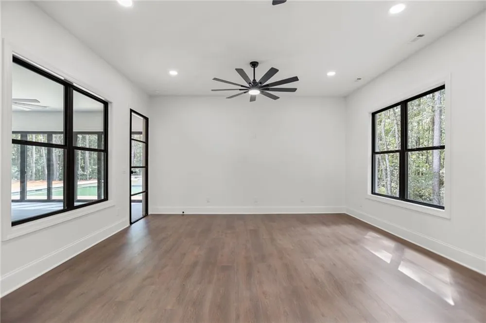 9800 Cedar Grove Road Chattahoochee Hills, GA 30213