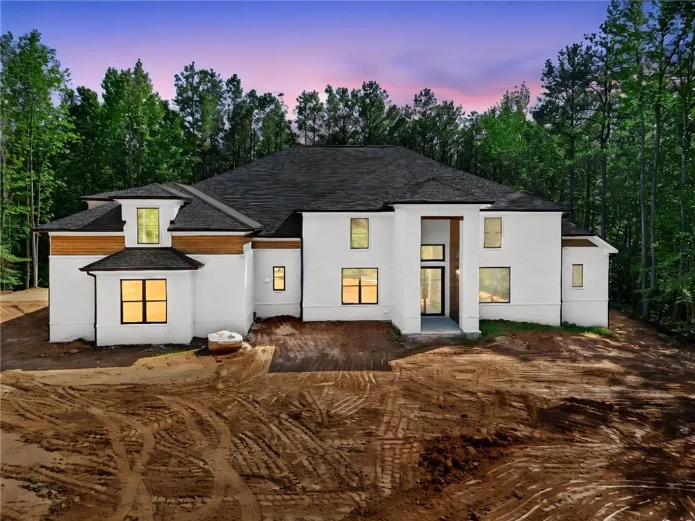 9800 Cedar Grove Road Chattahoochee Hills, GA 30213