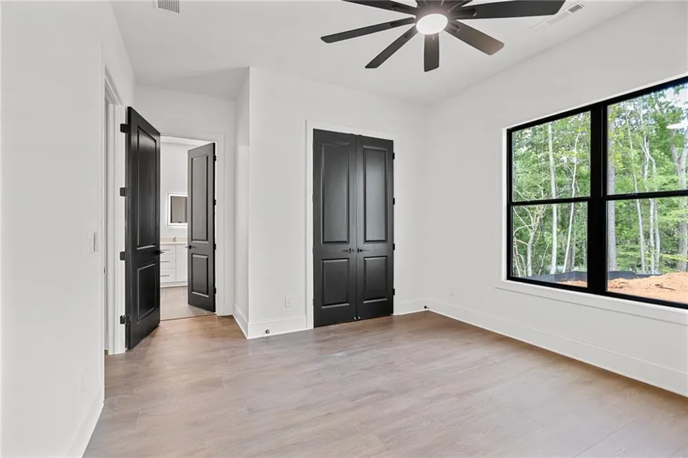 9800 Cedar Grove Road Chattahoochee Hills, GA 30213