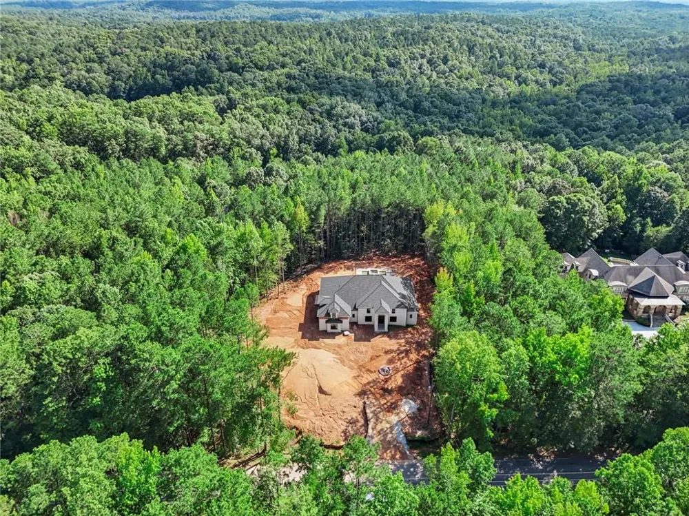 9800 Cedar Grove Road Chattahoochee Hills, GA 30213