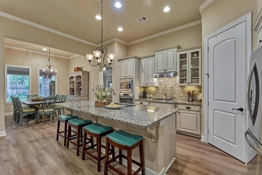 126 Bellardia Court Montgomery, TX 77316