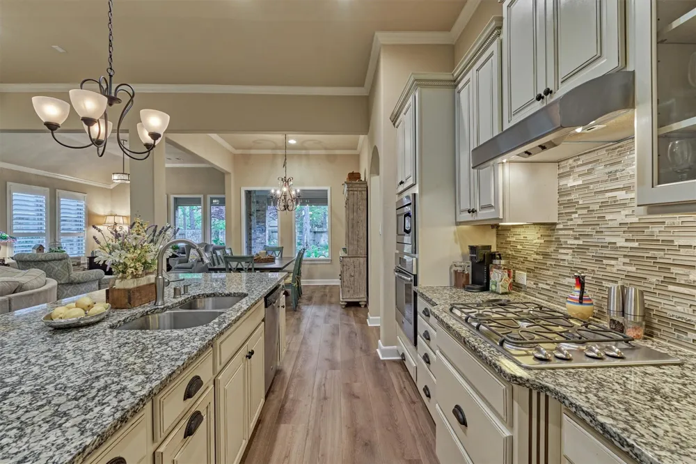 126 Bellardia Court Montgomery, TX 77316