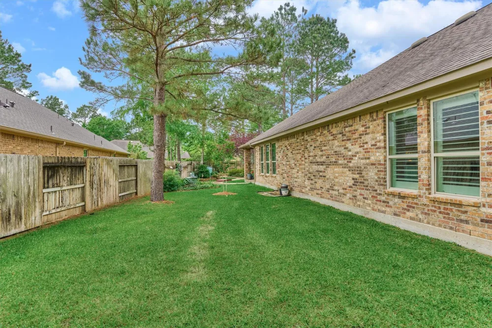 126 Bellardia Court Montgomery, TX 77316