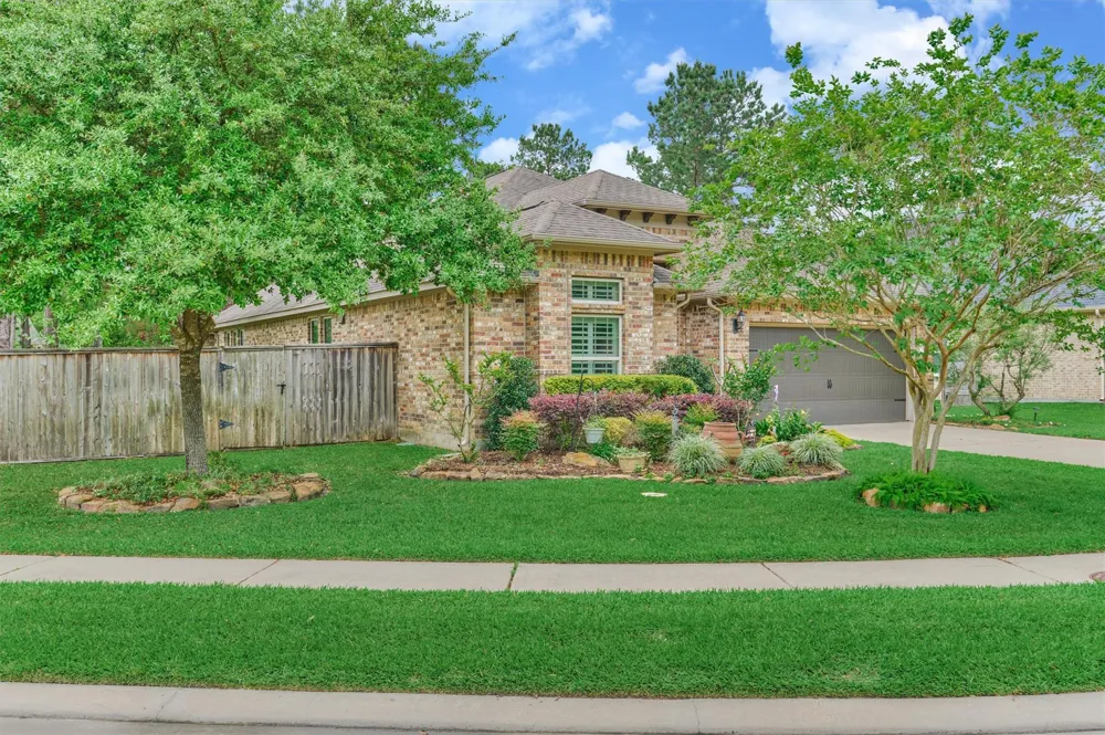 126 Bellardia Court Montgomery, TX 77316