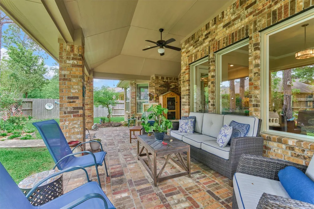 126 Bellardia Court Montgomery, TX 77316
