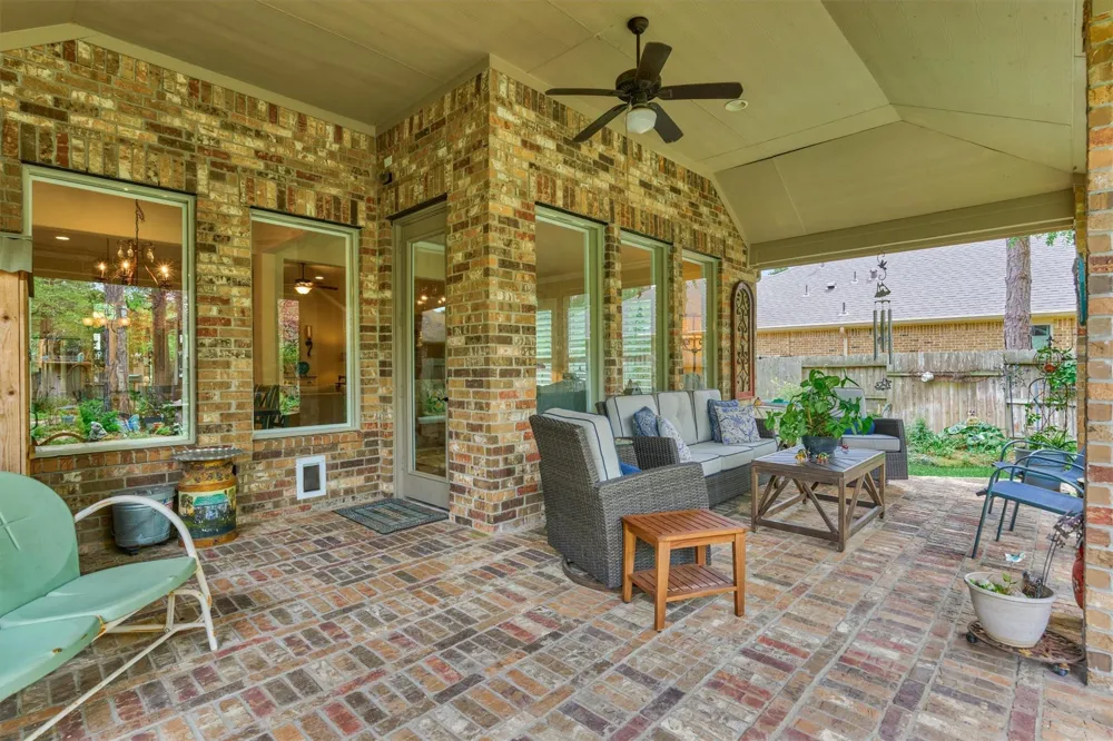126 Bellardia Court Montgomery, TX 77316