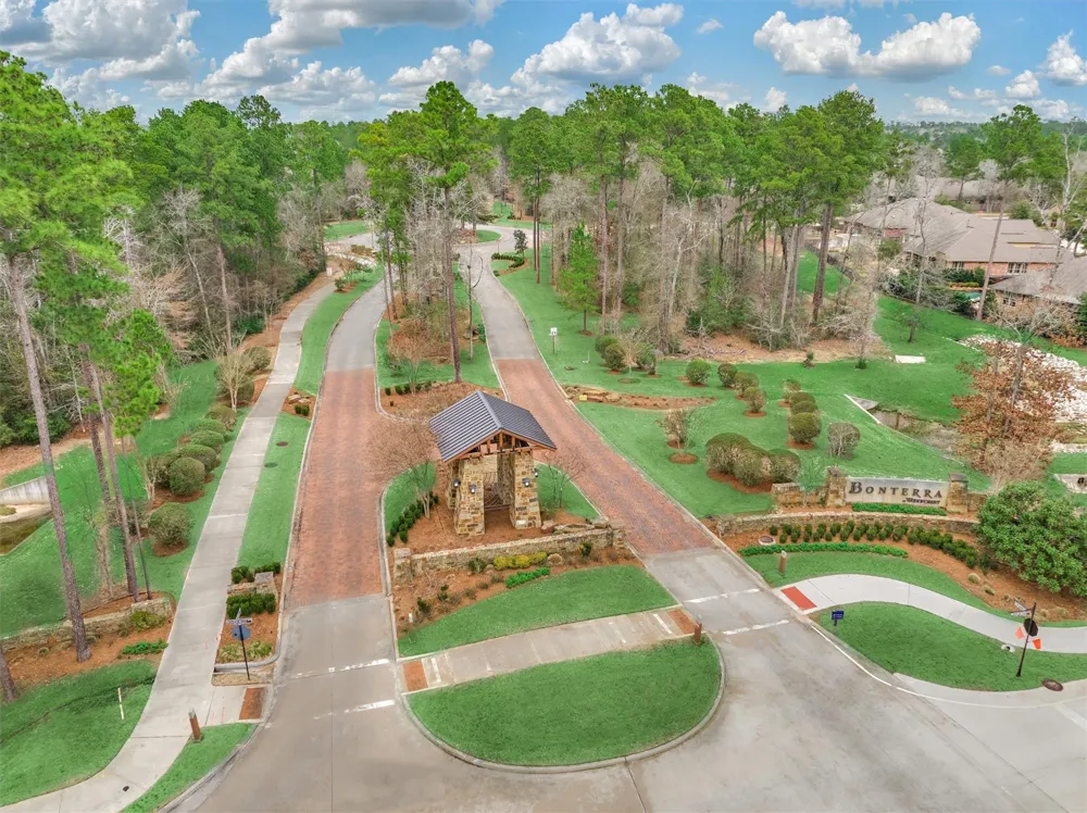 126 Bellardia Court Montgomery, TX 77316
