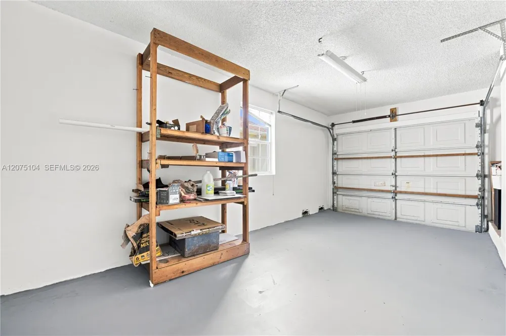 1181 SW 108th Ter Davie, FL 33324