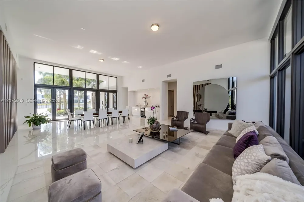 16600 Sunset Way Weston, FL 33326
