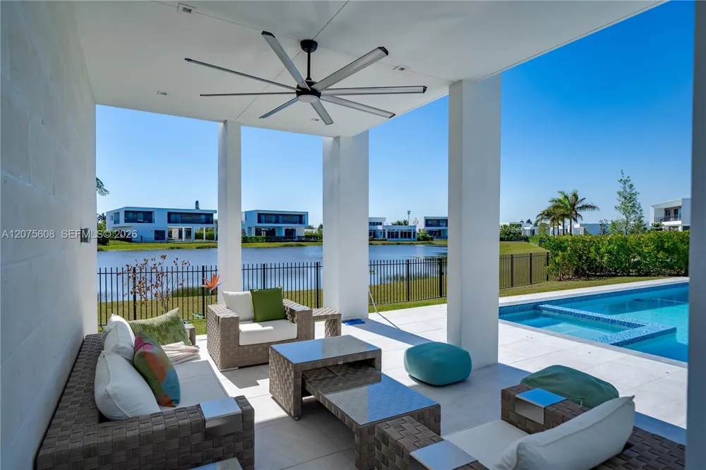 16600 Sunset Way Weston, FL 33326
