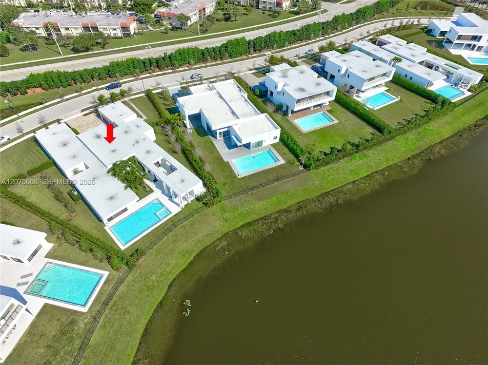 16600 Sunset Way Weston, FL 33326