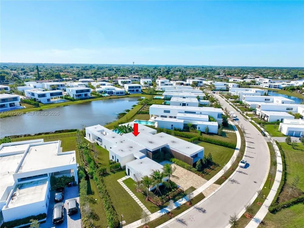 16600 Sunset Way Weston, FL 33326